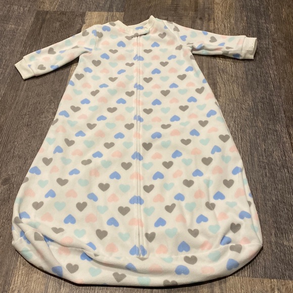 Carters Fleece Heart Sleep Sack - M - Picture 1 of 7